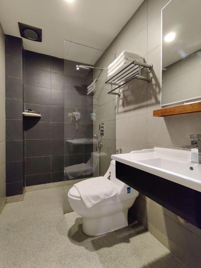 Castello Hotel Kulai Dış mekan fotoğraf