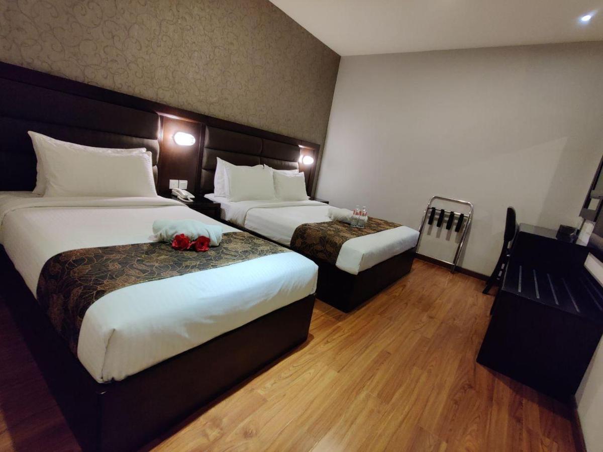 Castello Hotel Kulai Dış mekan fotoğraf