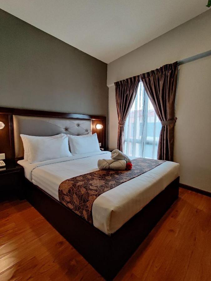 Castello Hotel Kulai Dış mekan fotoğraf