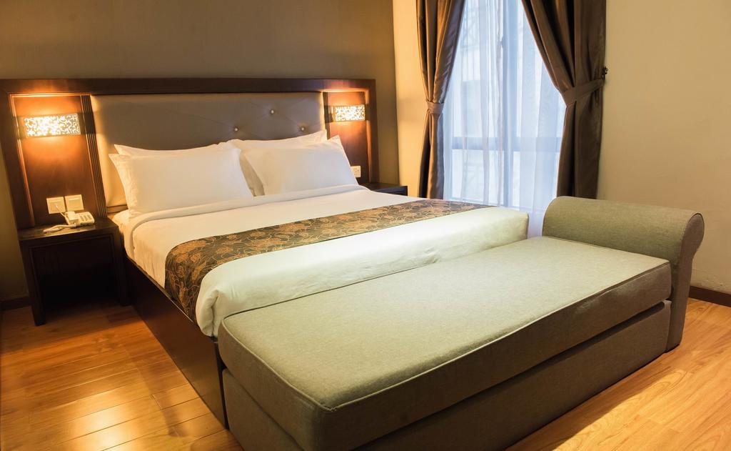 Castello Hotel Kulai Dış mekan fotoğraf