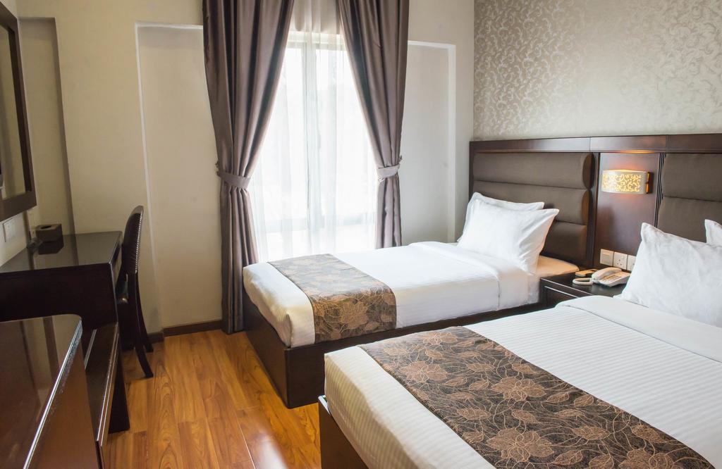 Castello Hotel Kulai Dış mekan fotoğraf